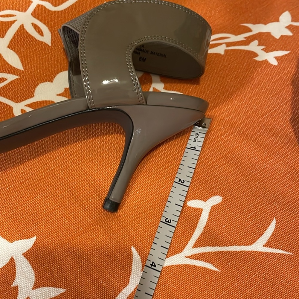 Levity grey sandals - Picture 4 of 4